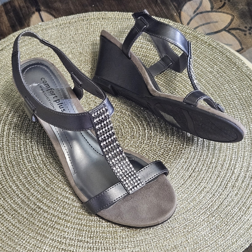 Comfort Plus By Predictions Rhinestone Wedge Swanky Sandal Size 6 - Picture 3 of 8